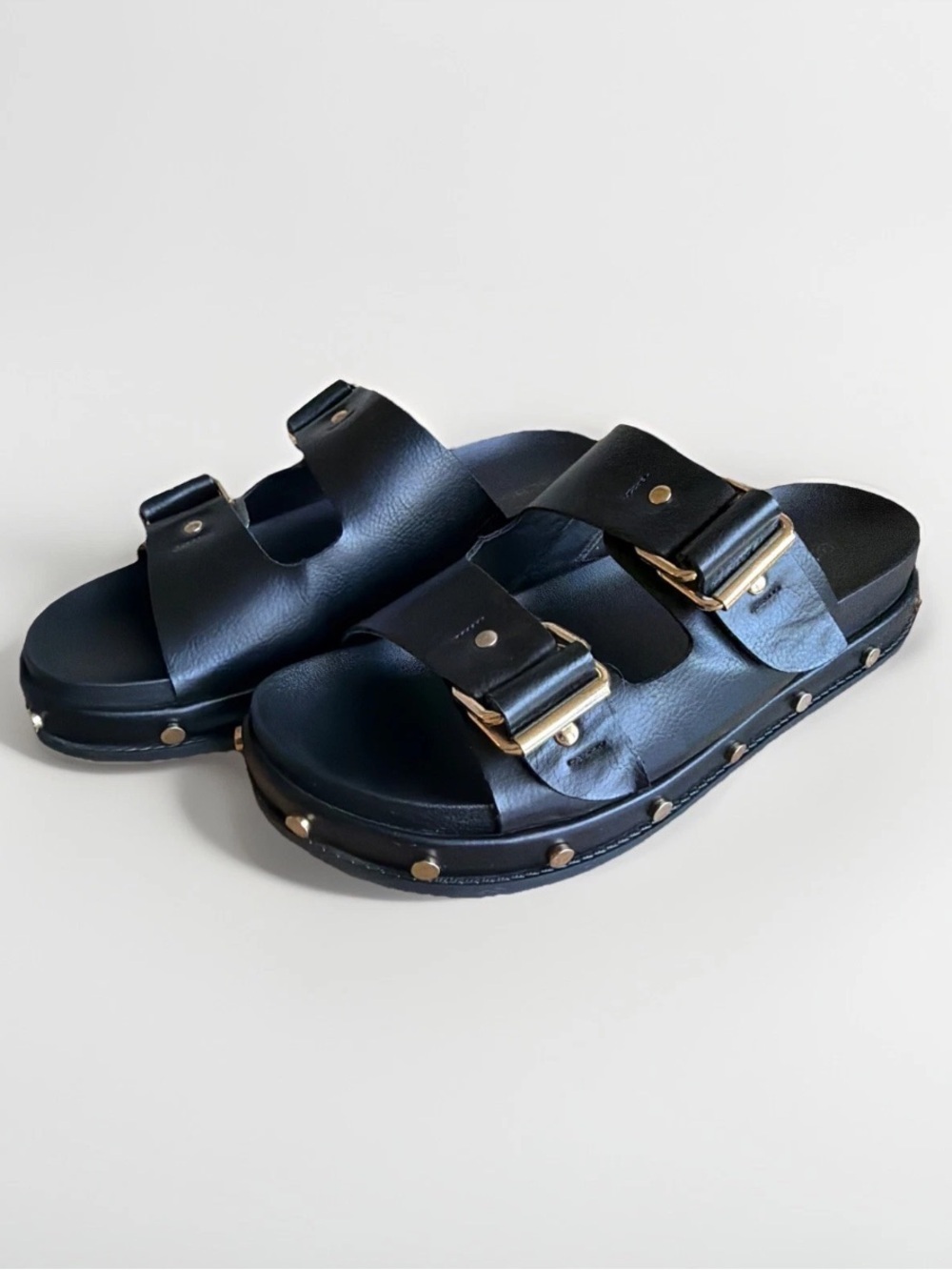 BCBG Platform Sandals  Generation Bamba Women's Size 9.5 Black with Gold Studs